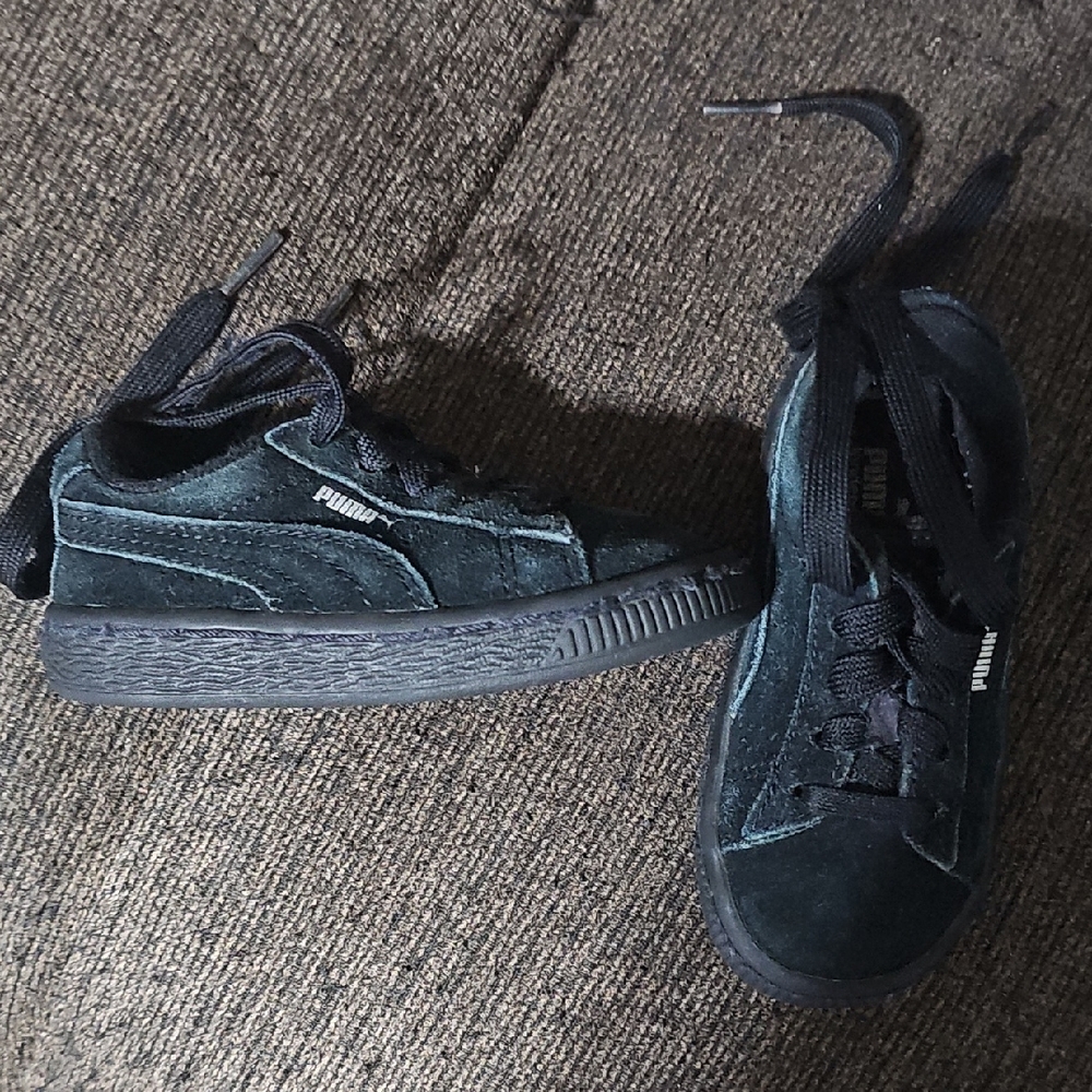 PUMA Kids Black Sneakers